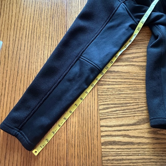 Spyder Men’s Fleece Lined Black Pullover with Red 1/4 Zipper - Picture 14 of 16